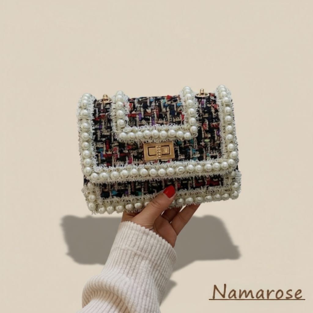 ChainLuxe™ Messenger Bag